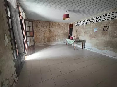 Maison, 230 m²