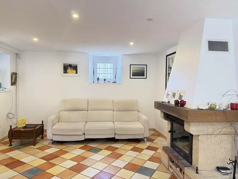 Maison, 250 m²