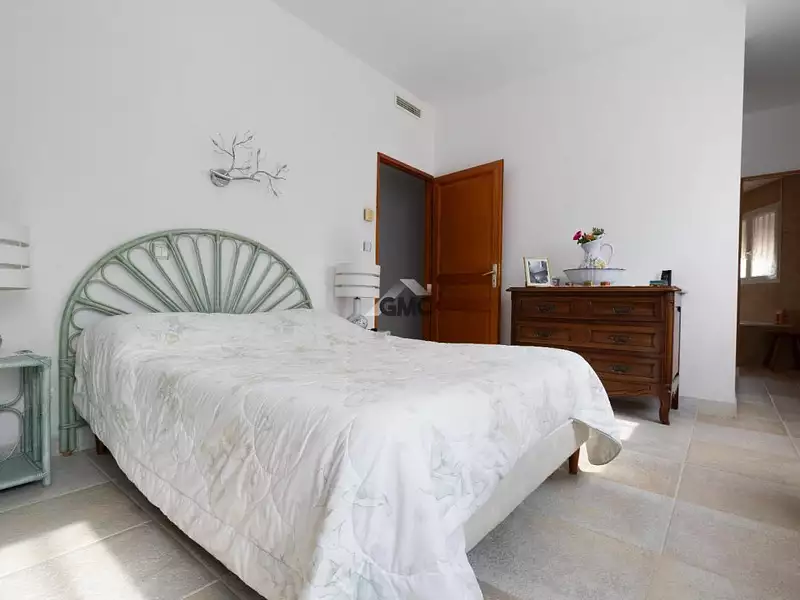 Maison, 200 m²