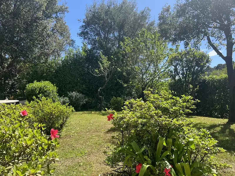 Maison, 248 m²