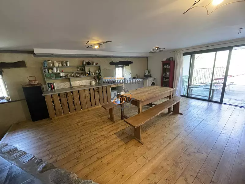 Maison, 144 m²