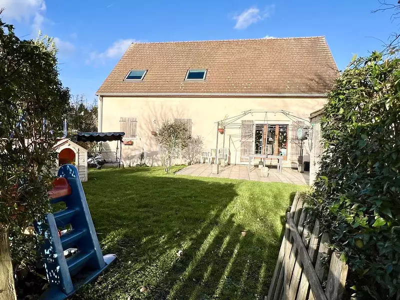 Maison, 205 m²