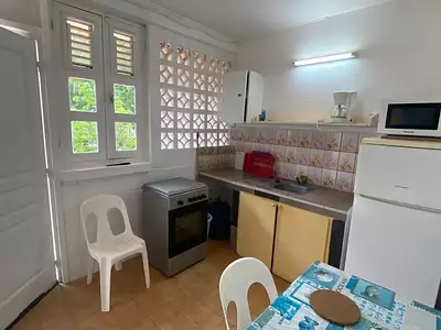 Immeuble, 648 m²