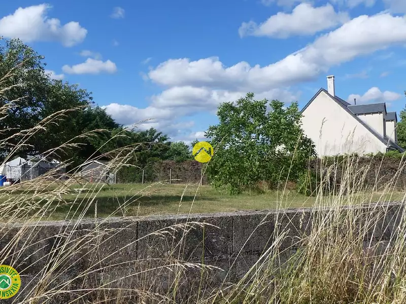 Terrain, 859 m²