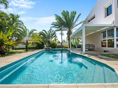Maison, 195 m²