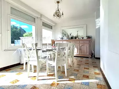 Maison, 147 m²