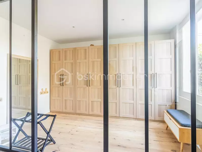 Maison, 260 m²