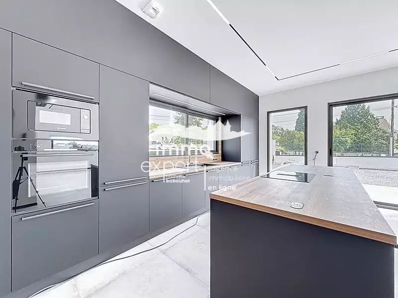 Maison, 145 m²