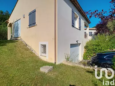 Maison, 220 m²