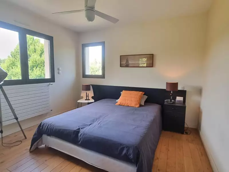 Maison, 255 m²