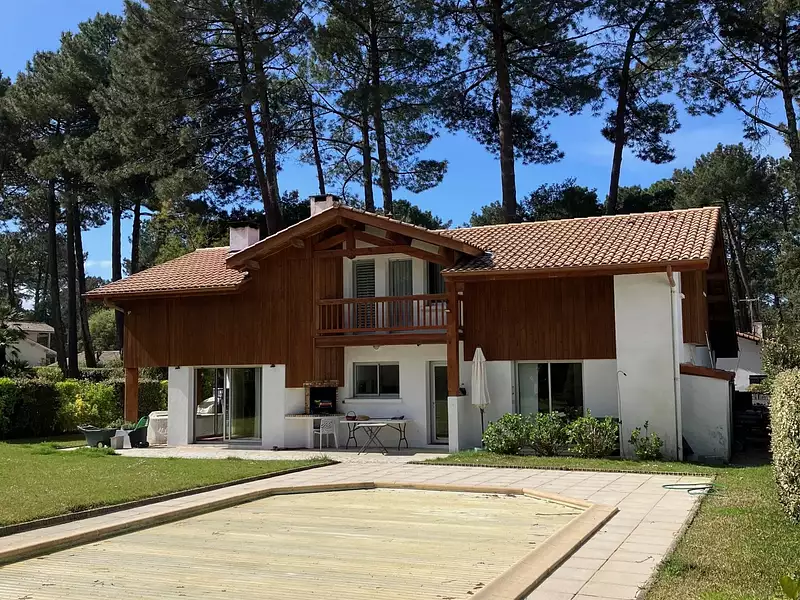 Maison, 220 m²