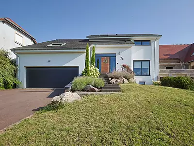 Maison, 225 m²