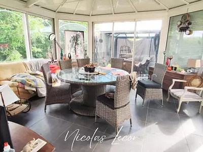 Maison, 325 m²
