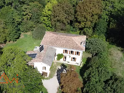 Maison, 315 m²