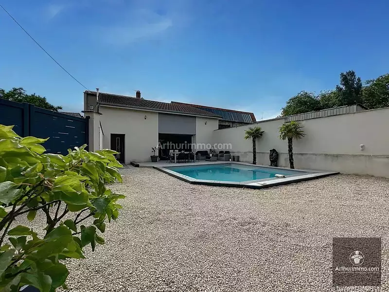 Maison, 195 m²