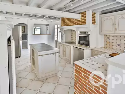 Maison, 182 m²