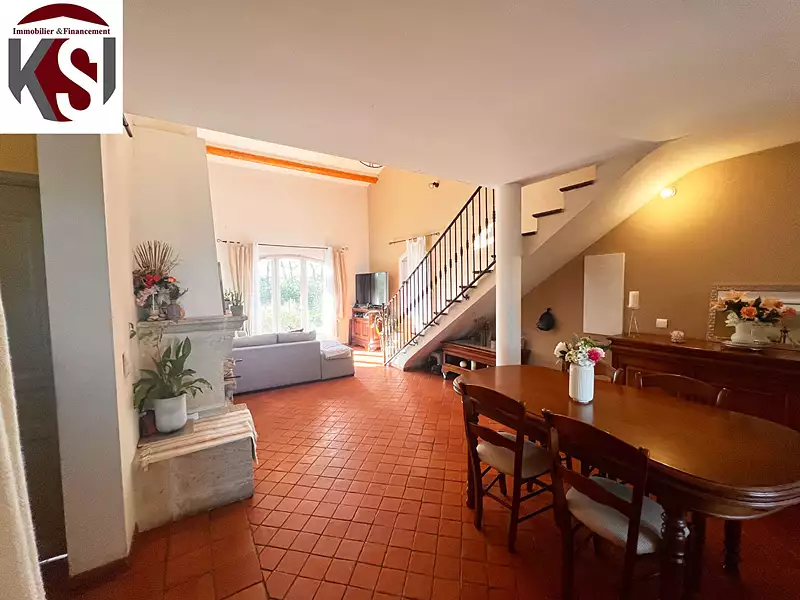 Maison, 125,43 m²