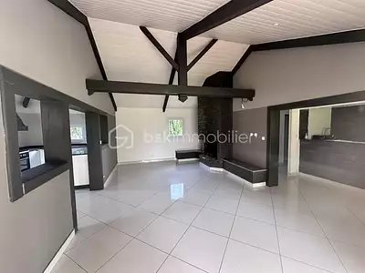 Maison, 106 m²