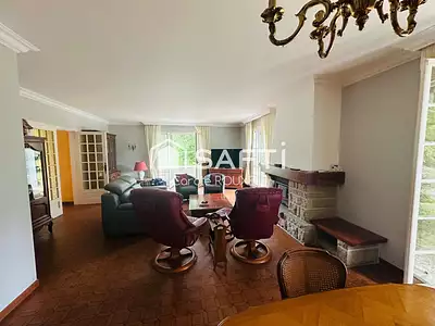 Maison, 176 m²