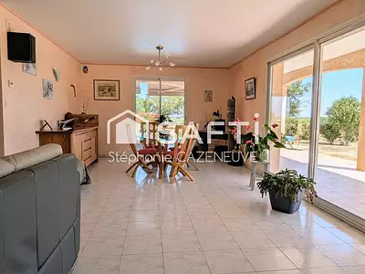 Maison, 169 m²