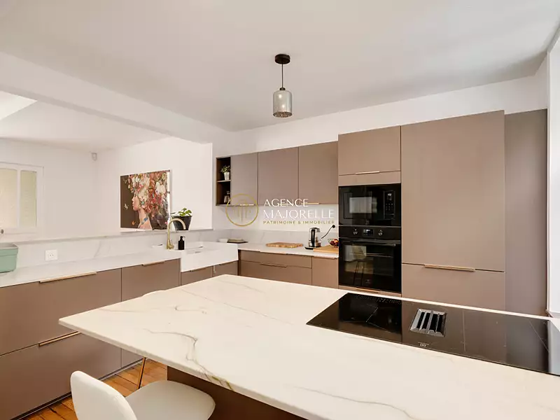 Maison, 175 m²