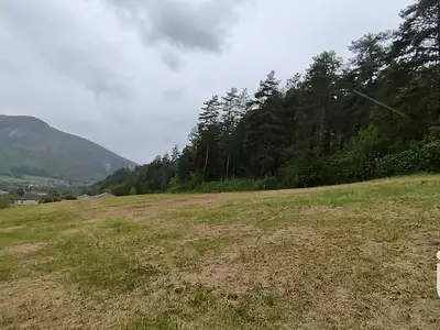 Terrain, 1 083 m²