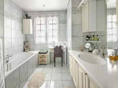 Maison, 138 m²