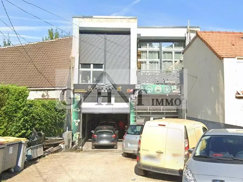 Immeuble, 280 m²