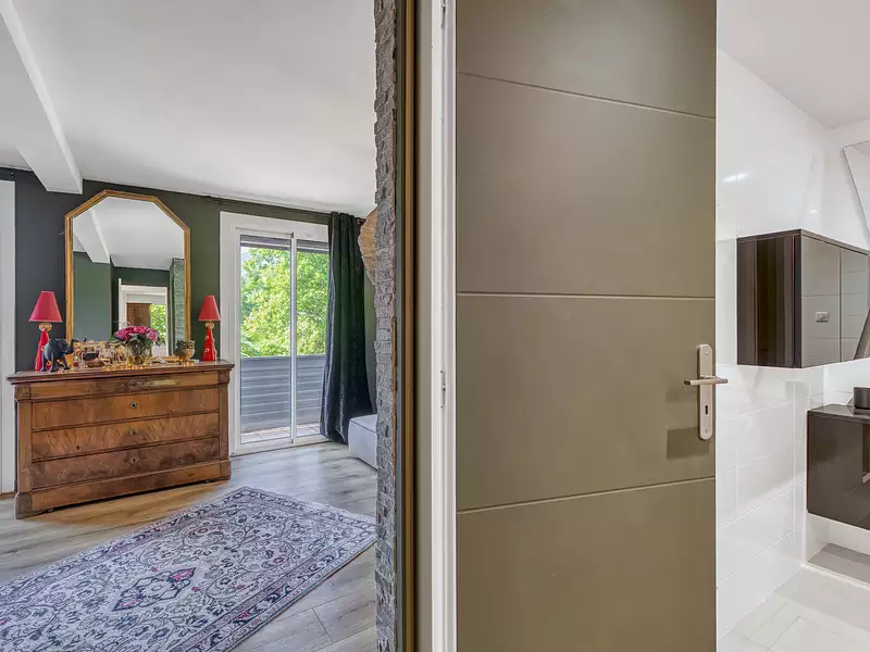 Maison, 243 m²