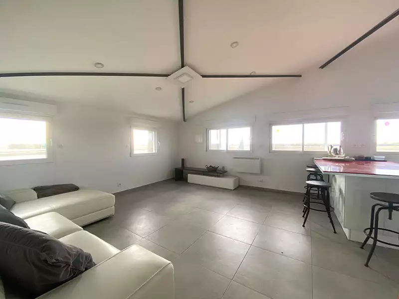 Maison, 681,61 m²