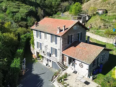 Maison, 168 m²