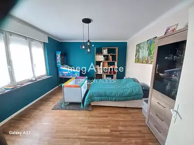 Maison, 163 m²