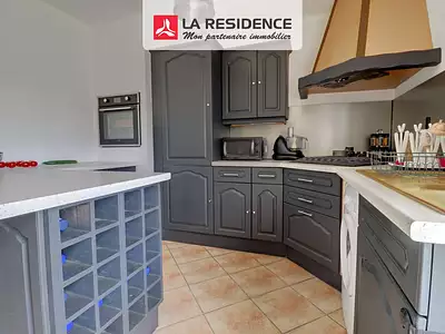 Maison, 77 m²