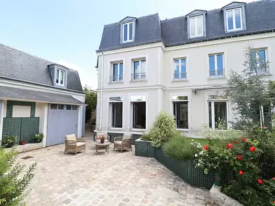 Maison, 400 m²