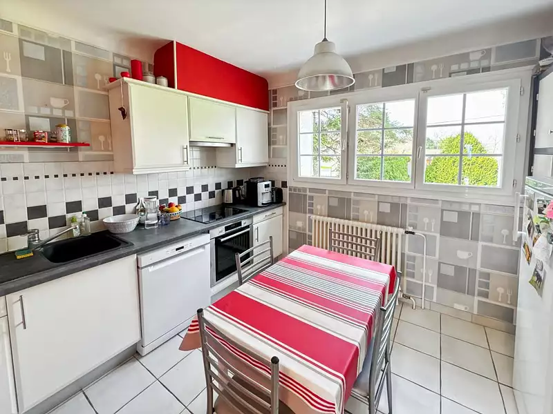 Maison, 161 m²