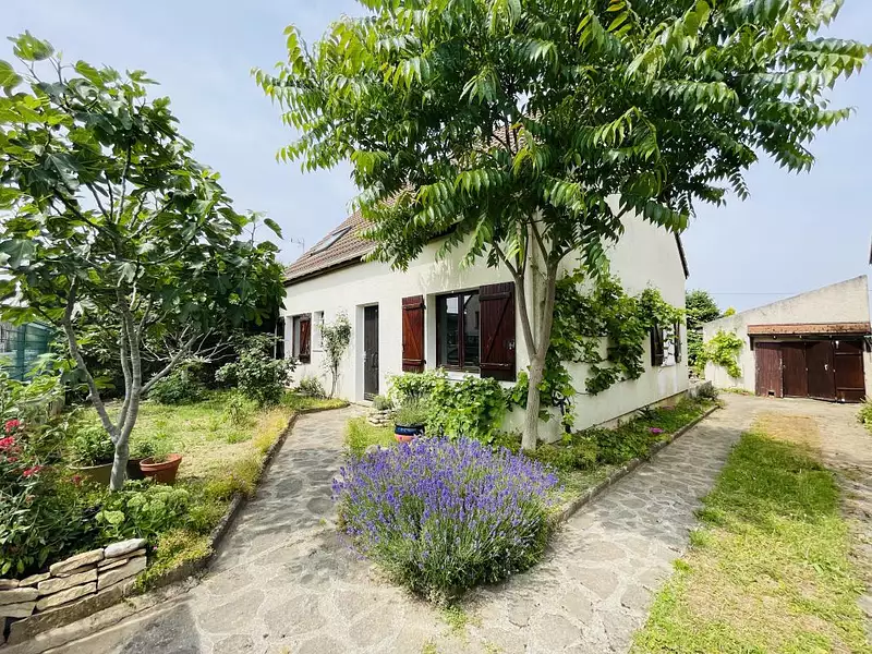 Maison, 109 m²