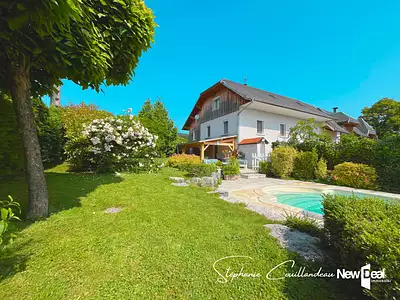 Maison, 236 m²