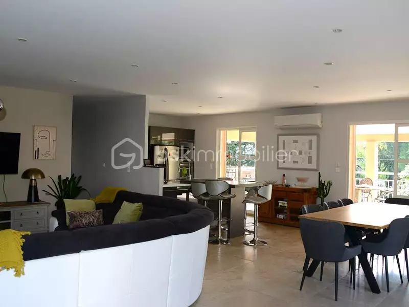 Maison, 132 m²