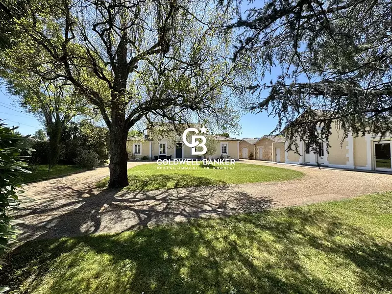 Maison, 193 m²