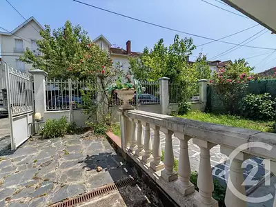 Maison, 187 m²