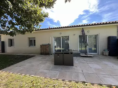 Maison, 94 m²