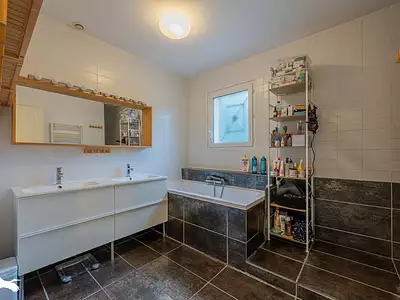Maison, 93 m²