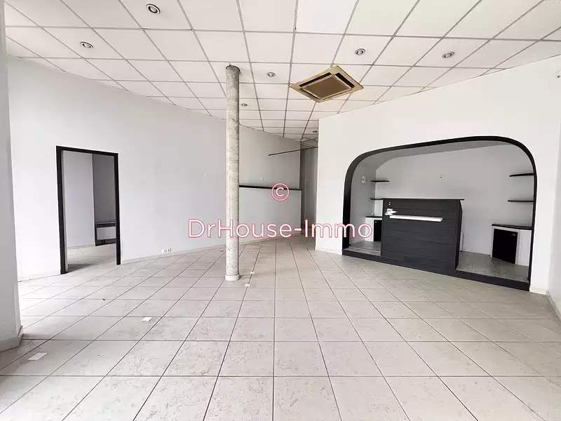 Immeuble, 250 m²