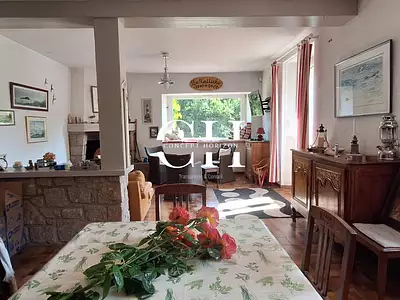 Maison, 167 m²