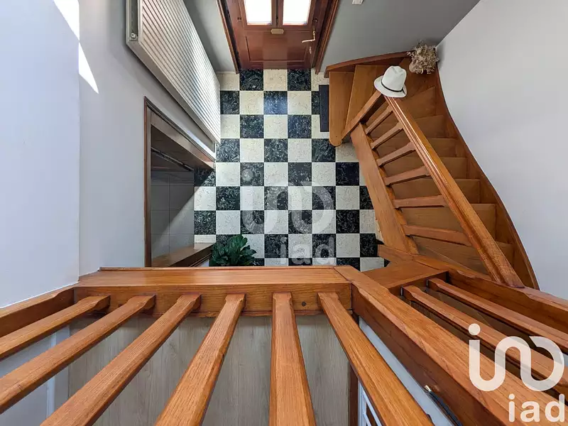 Maison, 195 m²