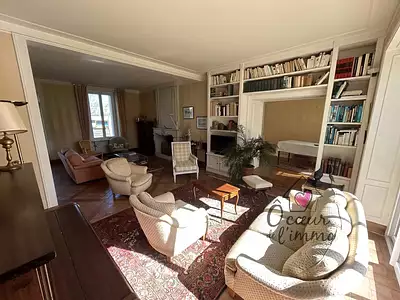 Maison, 253 m²