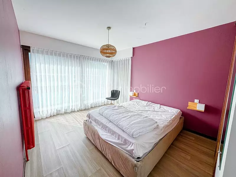 Maison, 255 m²
