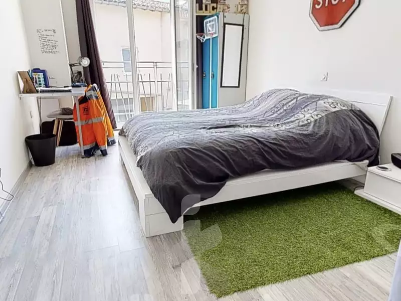 Maison, 220 m²
