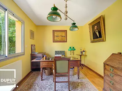 Maison, 220 m²