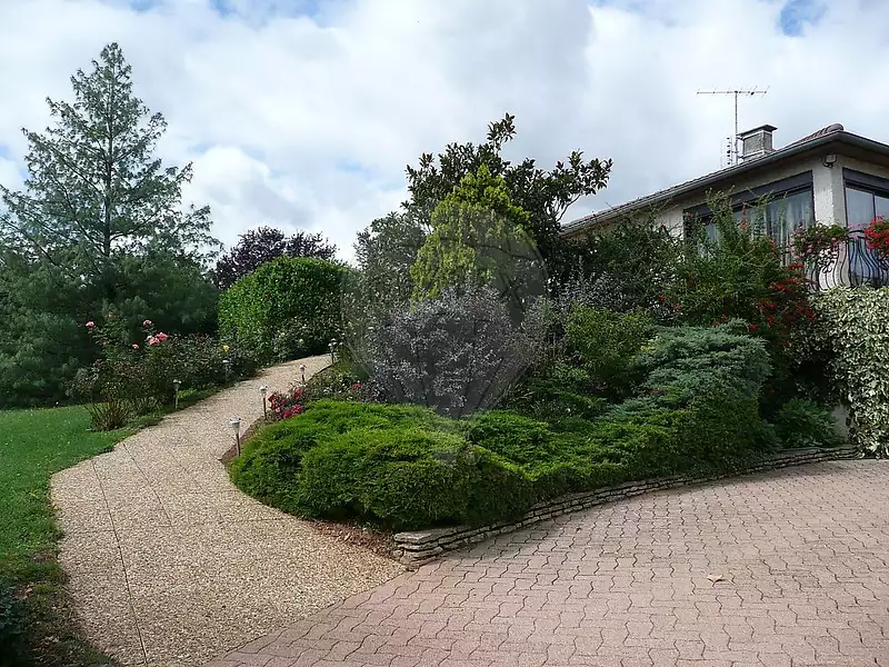 Maison, 250 m²